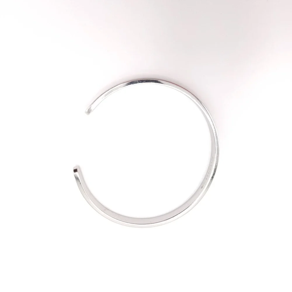Talbots Engraved Silver Tone Bangle Bracelet Grateful Loved Strong Motivational